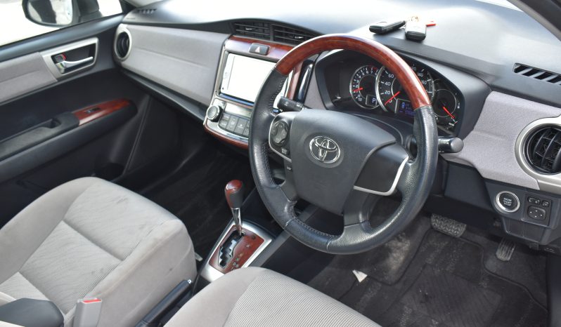 
								Toyota Axio full									